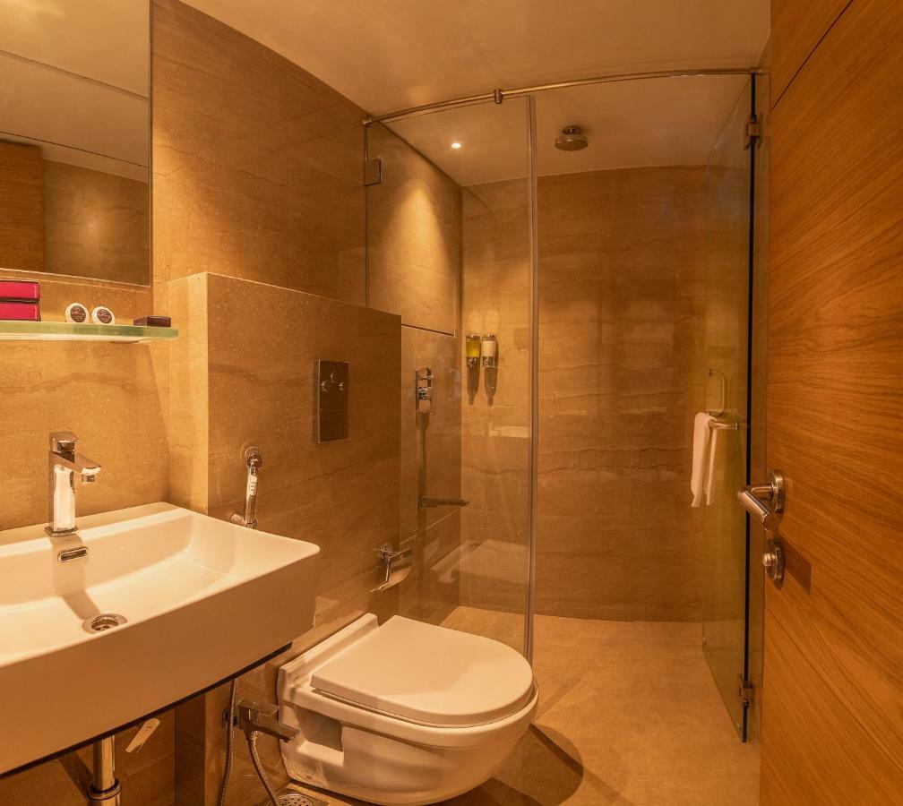 מומביי Hotel Metropole Inn מראה חיצוני תמונה